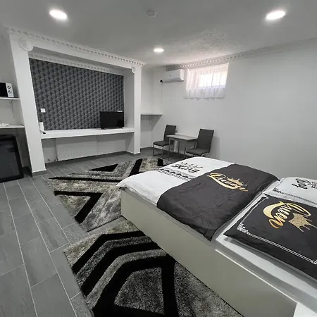 Adel Apartment *