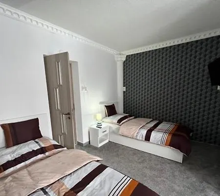 Διαμέρισμα Adel Kisujszallas