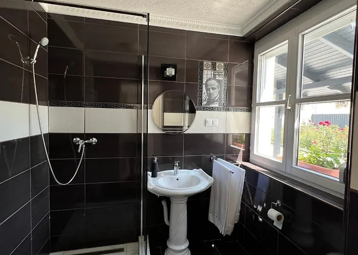 Apartament Adel