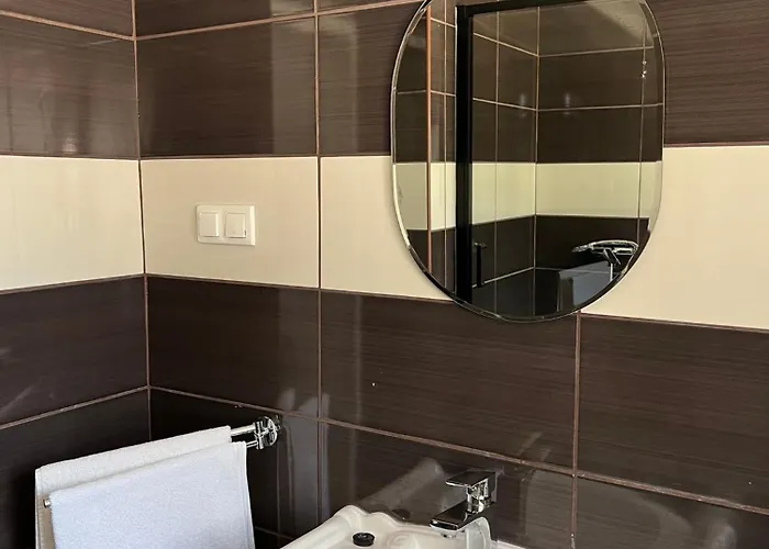 Apartament Adel Kisujszallas