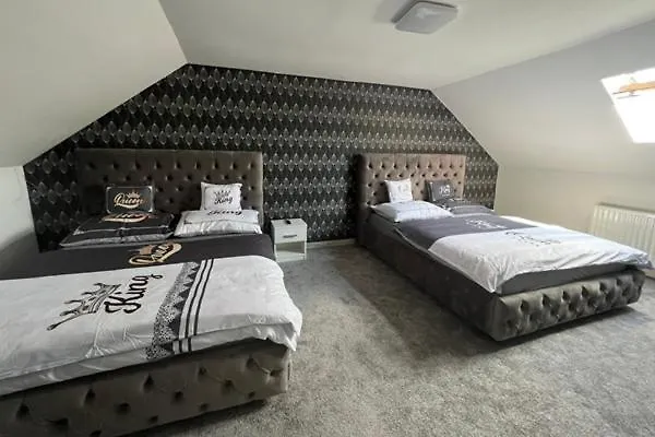 Apartament Adel Kisujszallas