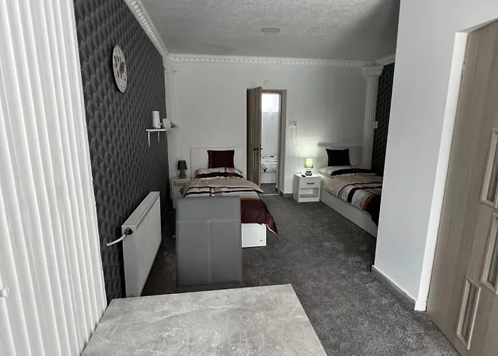 Apartament Adel